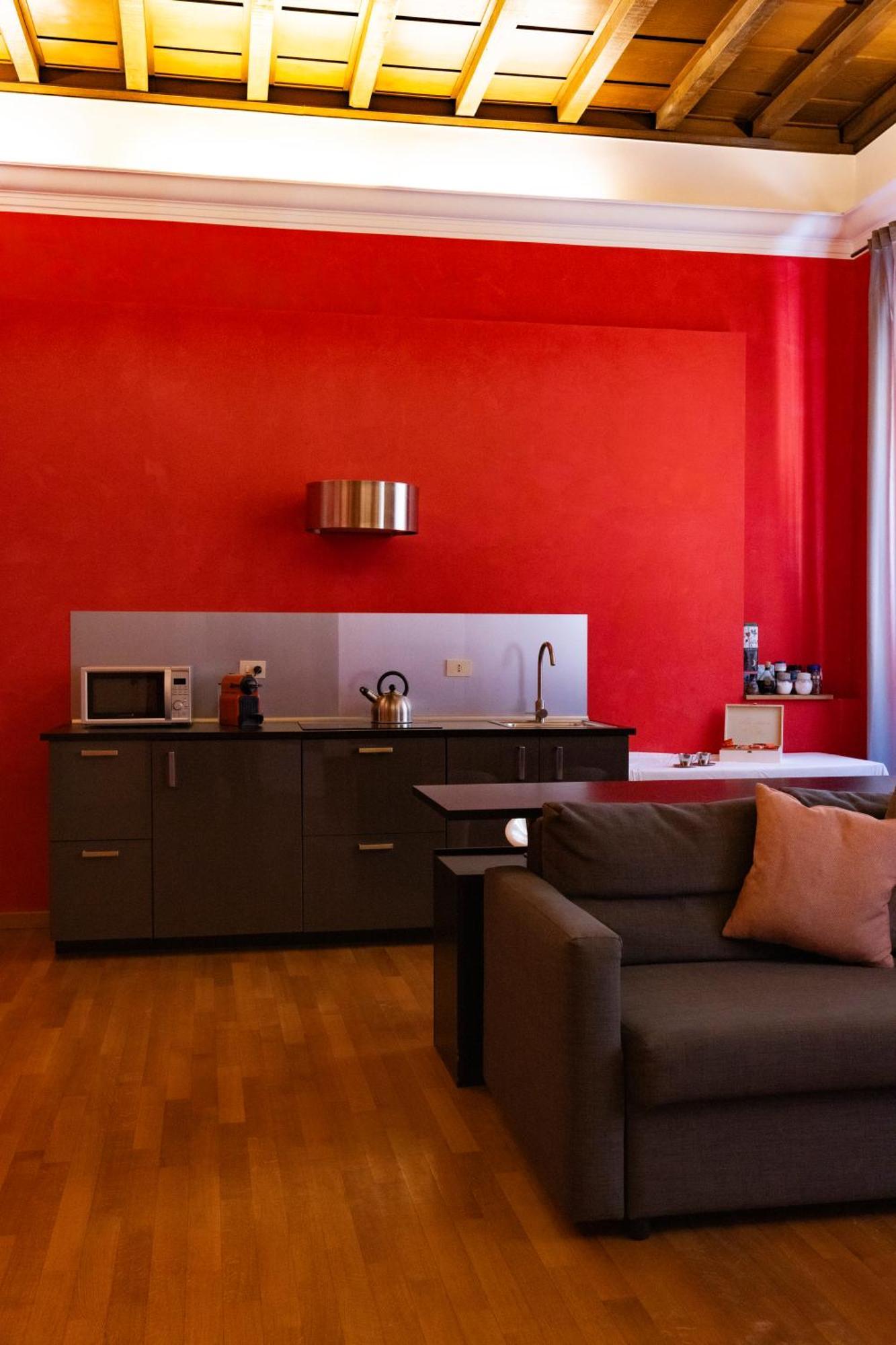 Barberini Apt Close To Fontana Di Trevi Рим Екстер'єр фото