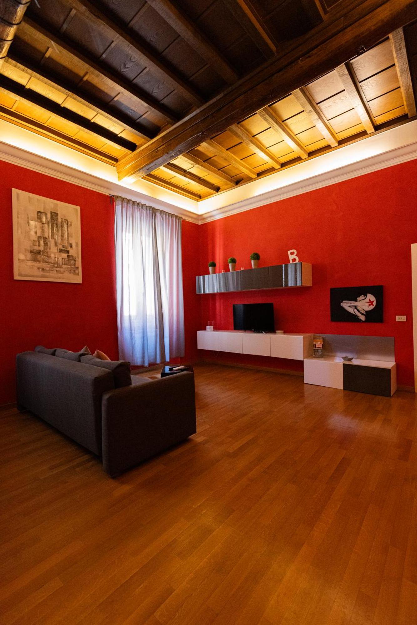 Barberini Apt Close To Fontana Di Trevi Рим Екстер'єр фото